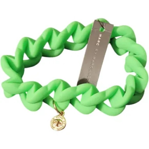 Marc by Marc Jacobs Vibrant Green Bracelet w/ Gold Charm- NWT - Picture 2 of 3